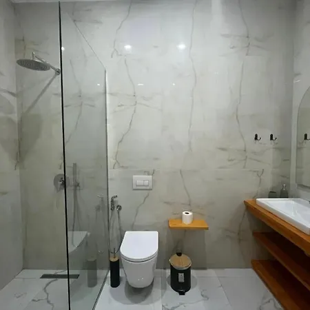 Lejlighed Rea's Sarandë
